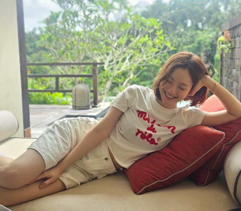 배우 문채원 6월 결혼 발표