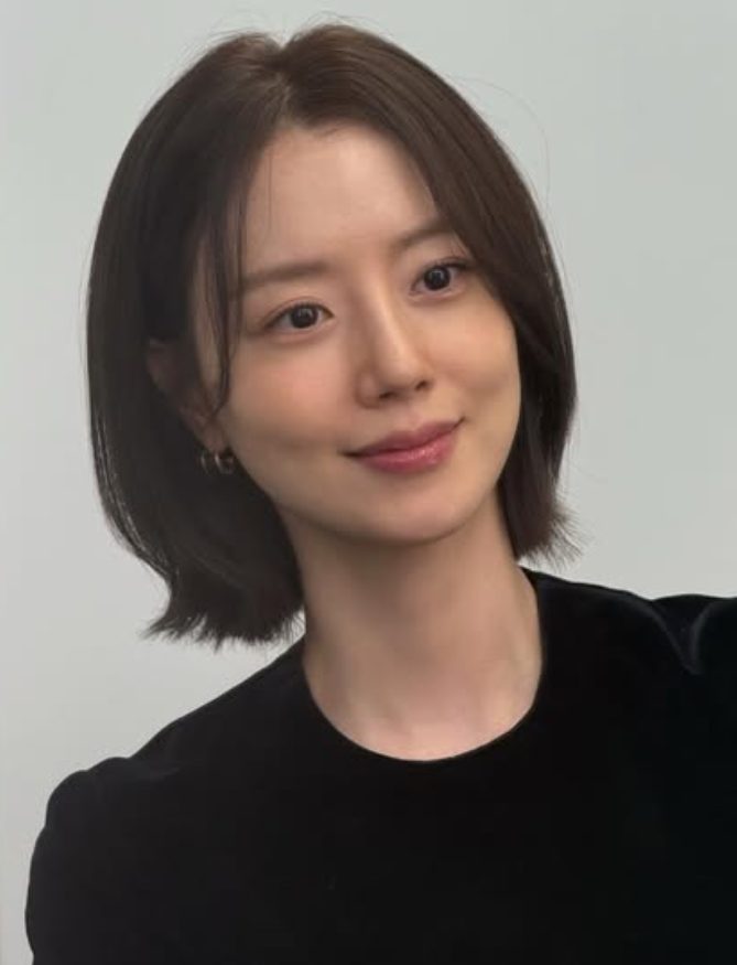 배우 문채원 6월 결혼 발표