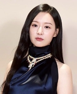 김지원 건강 우려와 차기작 준비